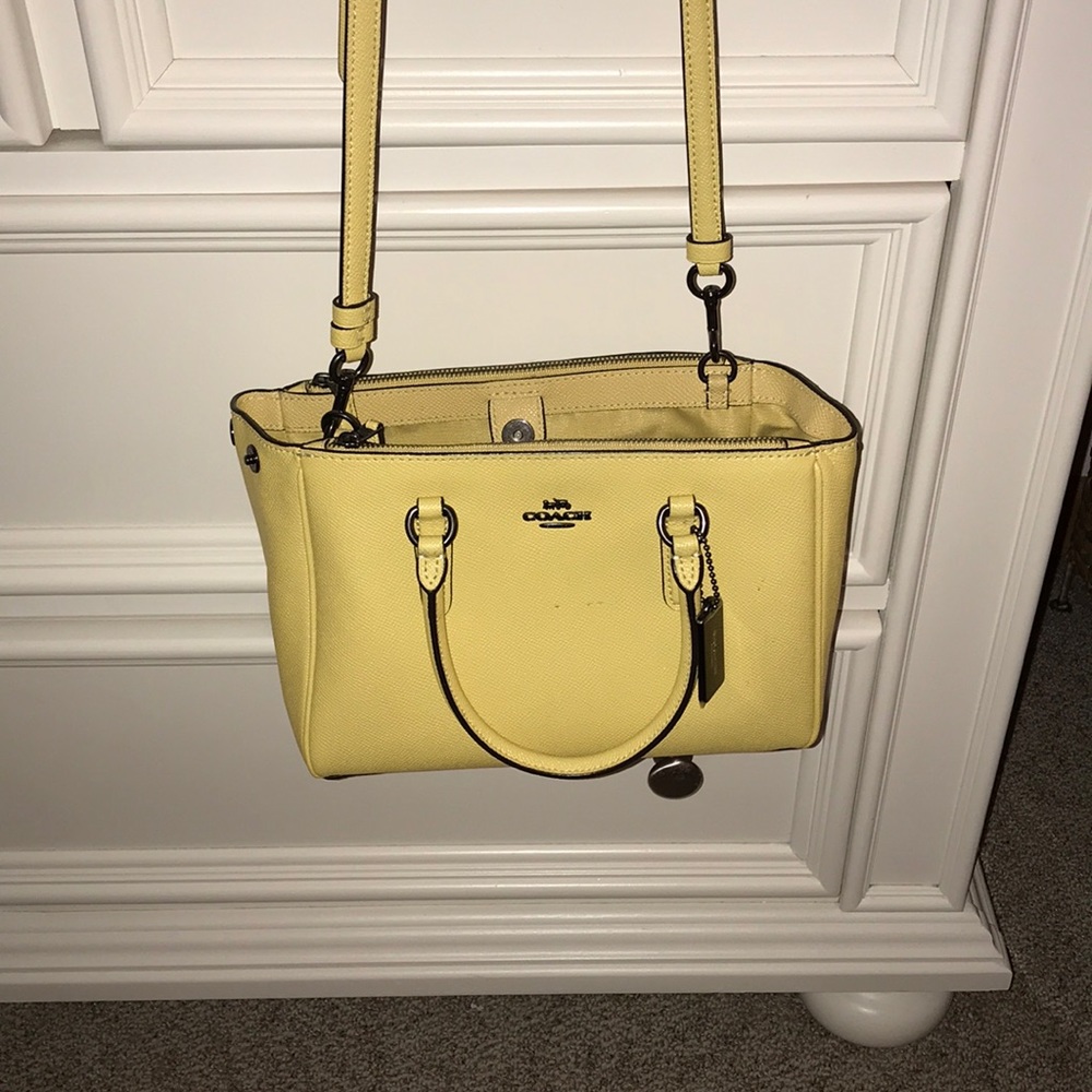 Women’s Coach Crossbody